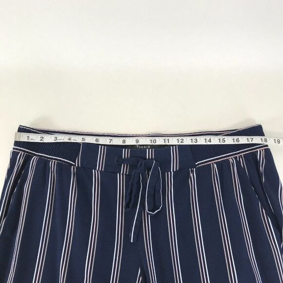 Torrid Relaxed Taper Stretch Challis Pant Women's Plus 1/1X High Rise Tie Front - Picture 6 of 12